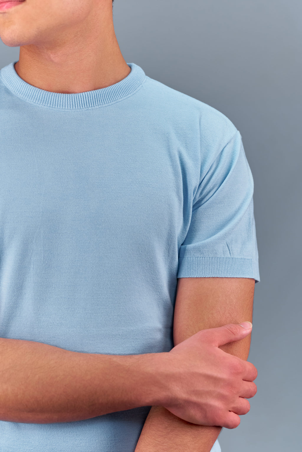 Groomi Knit T-shirt (solid)
